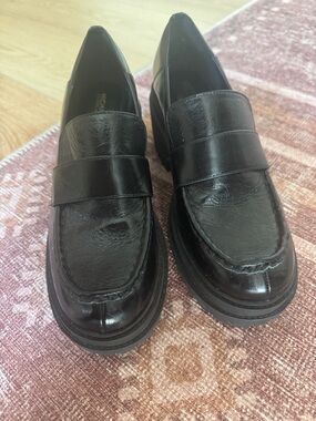 Michael Kors NEW Women’s  Black Leather Loafers 9.5